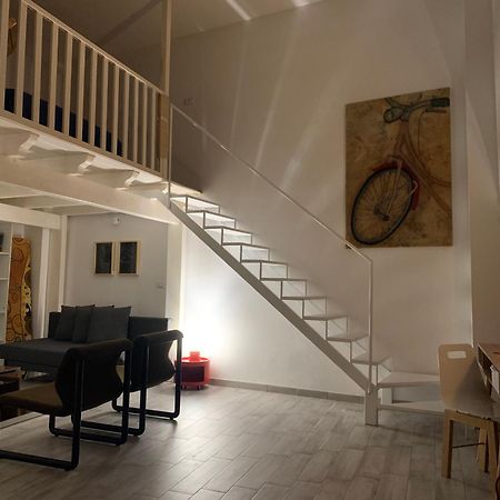 Bellissimo Loft Monstra Bari Vecchia Apartment Luaran gambar
